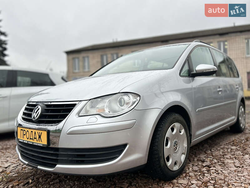 2010 volkswagen touran
