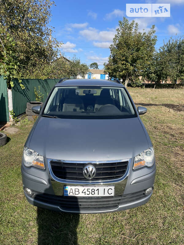 2010 volkswagen touran