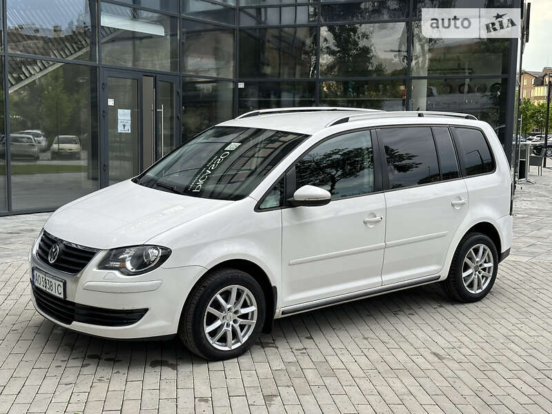 2010 volkswagen touran