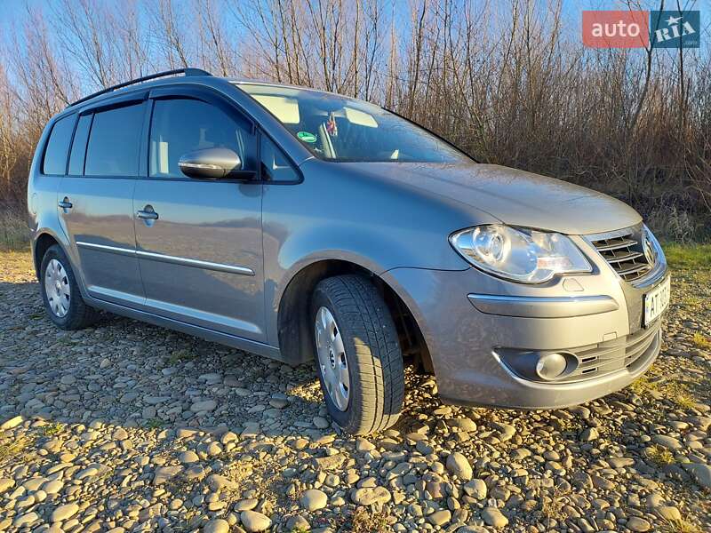2010 volkswagen touran