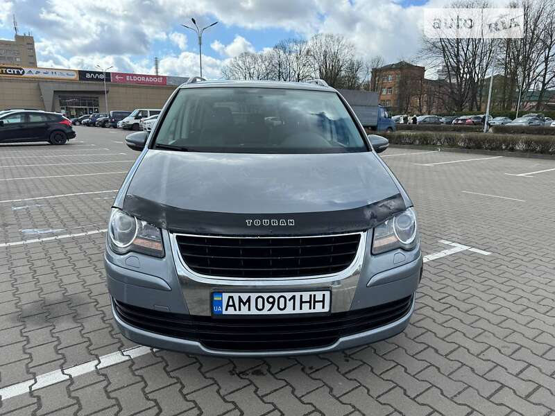 2010 volkswagen touran