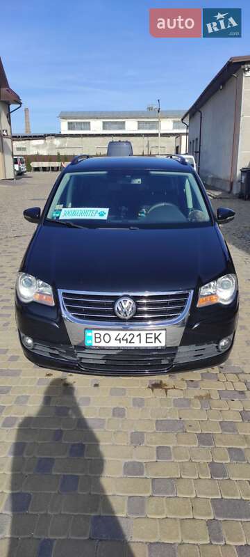 2010 volkswagen touran