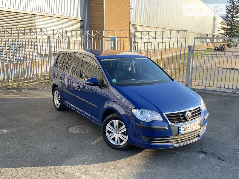 2010 volkswagen touran