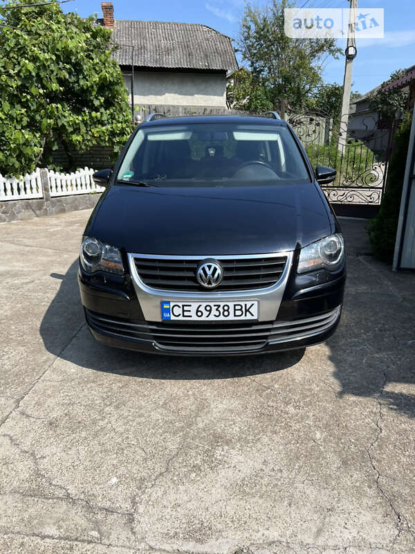 2010 volkswagen touran