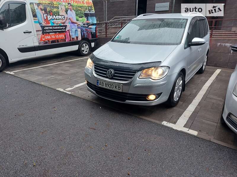 2010 volkswagen touran