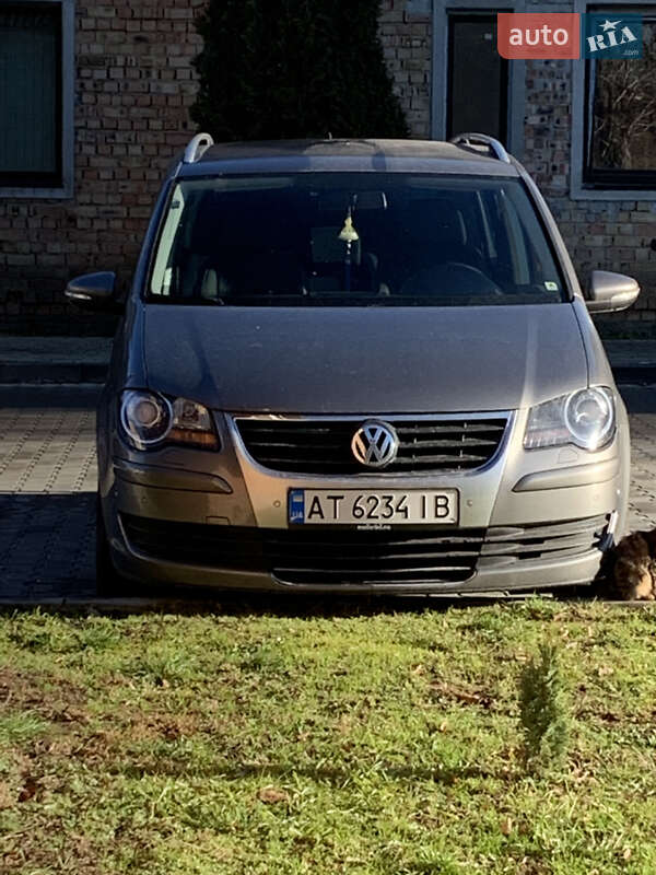 2010 volkswagen touran