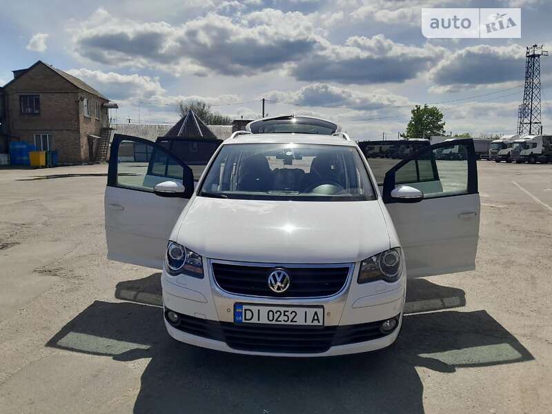 2010 volkswagen touran