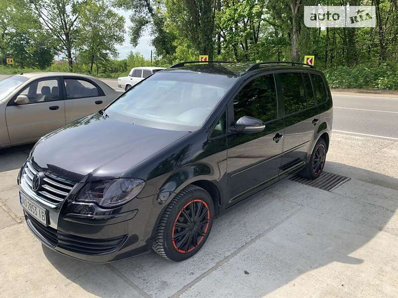 2010 volkswagen touran