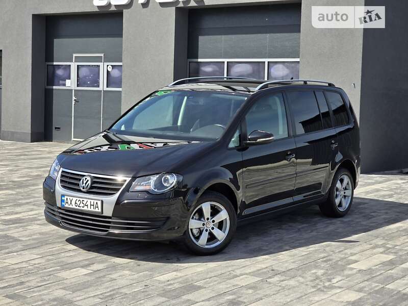 2010 volkswagen touran