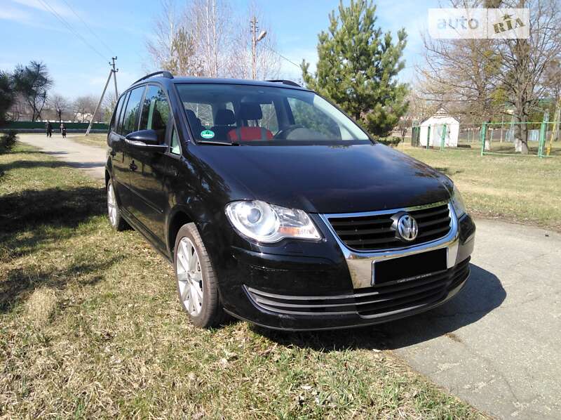 2010 volkswagen touran