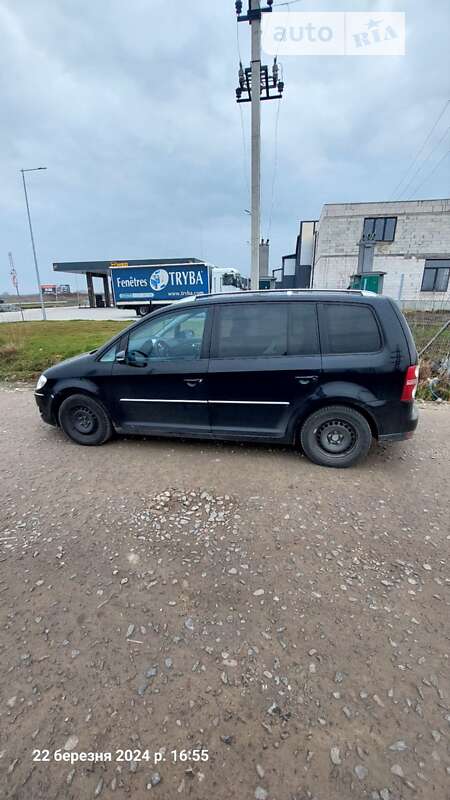 2010 volkswagen touran