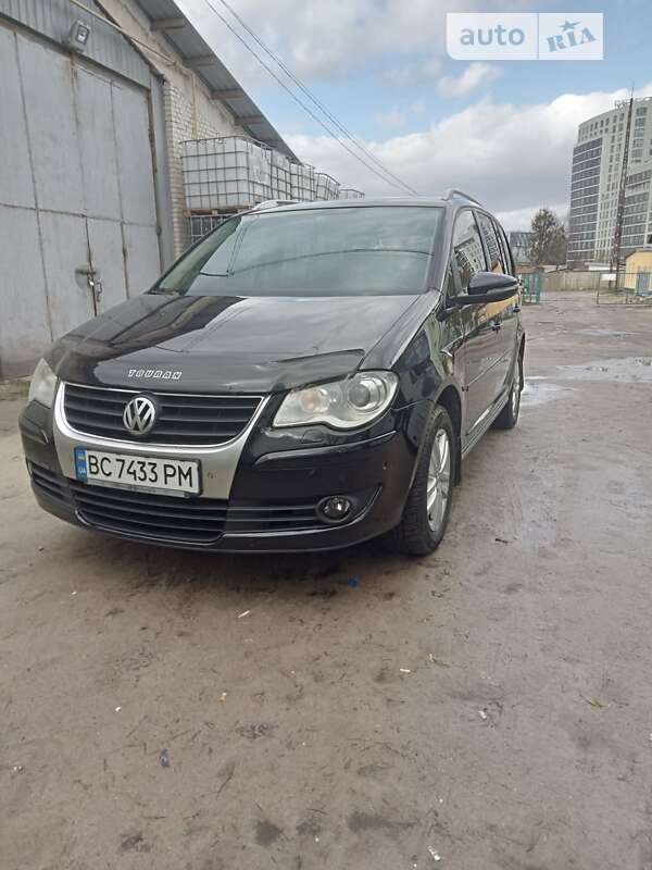 2010 volkswagen touran
