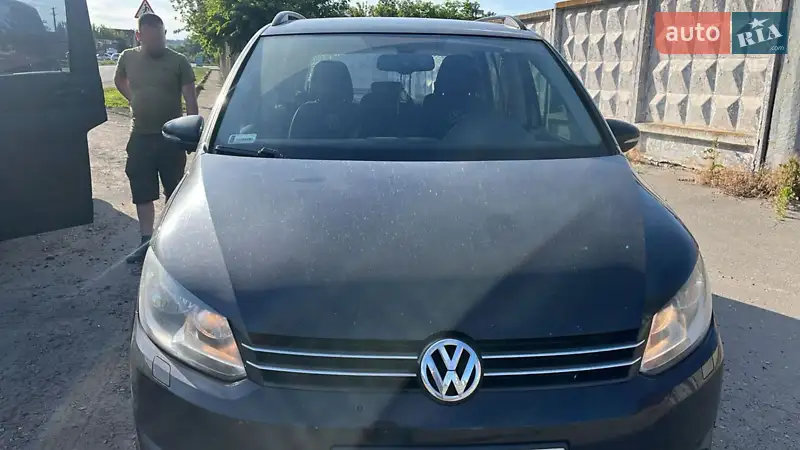 2010 volkswagen touran