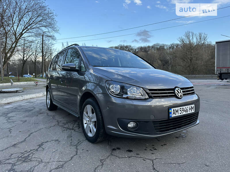 2010 volkswagen touran