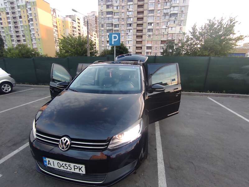 2010 volkswagen touran