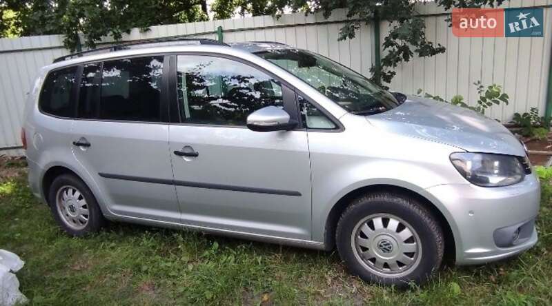2010 volkswagen touran