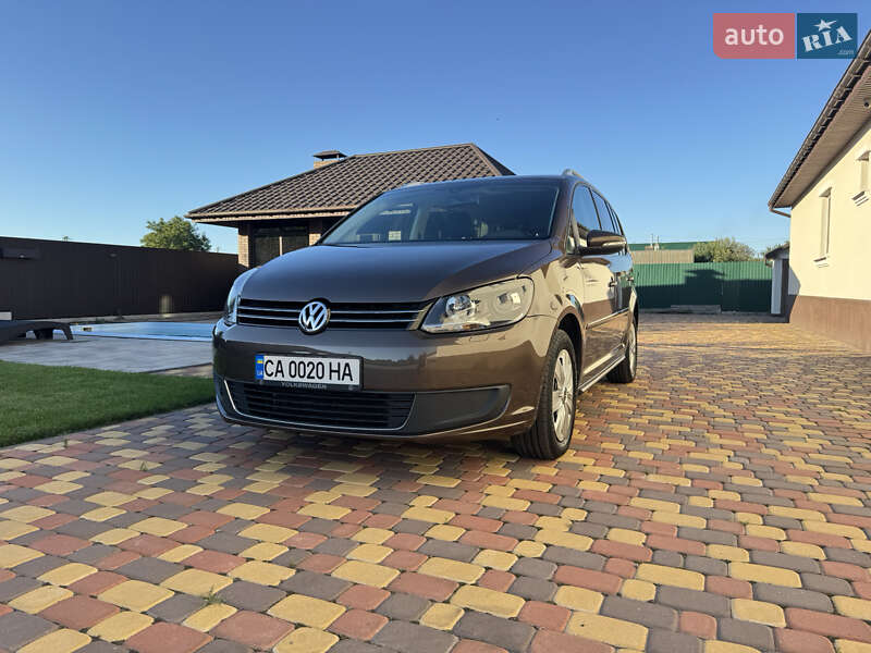 2010 volkswagen touran