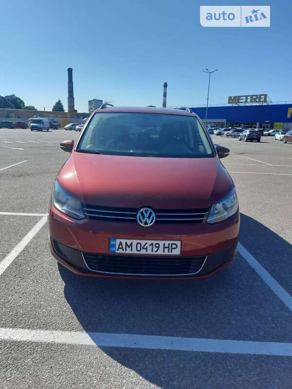 2010 volkswagen touran