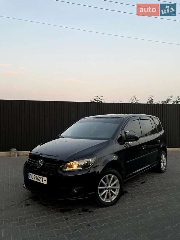 2010 volkswagen touran
