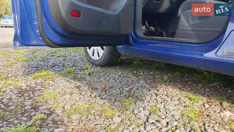 2010 volkswagen touran