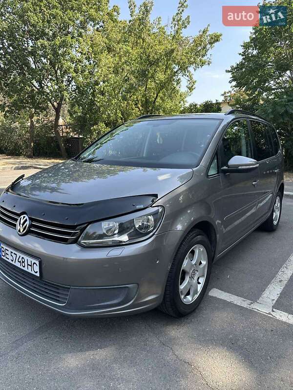 2010 volkswagen touran