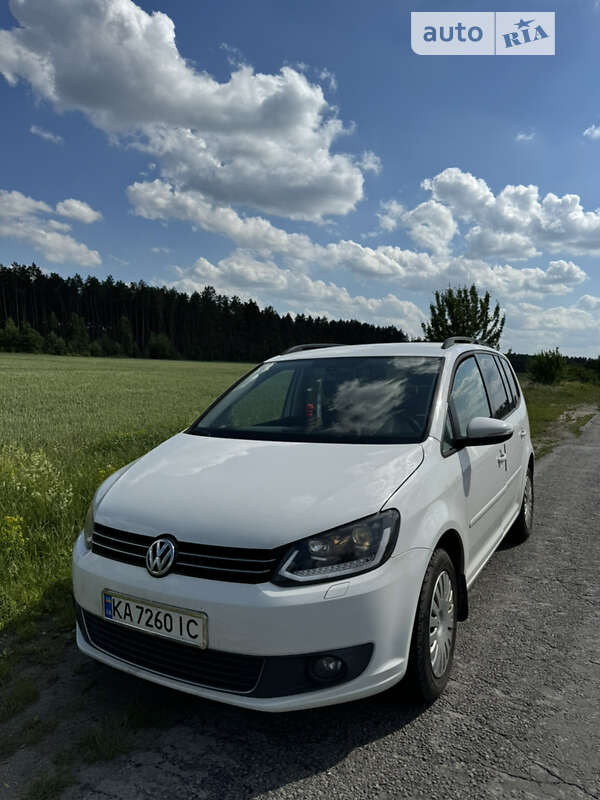 2010 volkswagen touran