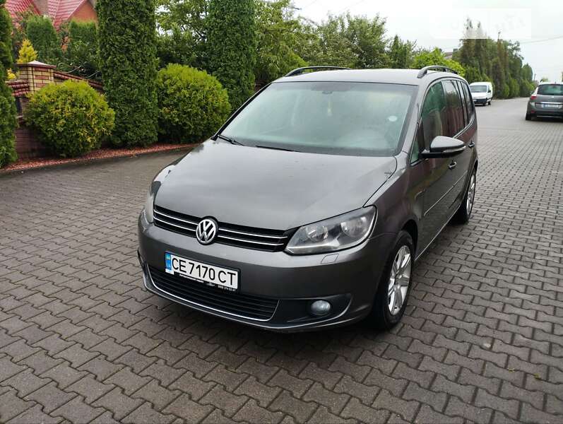 2011 volkswagen touran