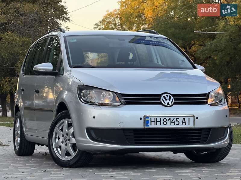 2010 volkswagen touran