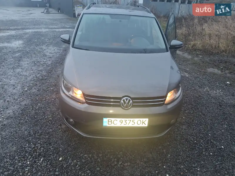 2011 volkswagen touran