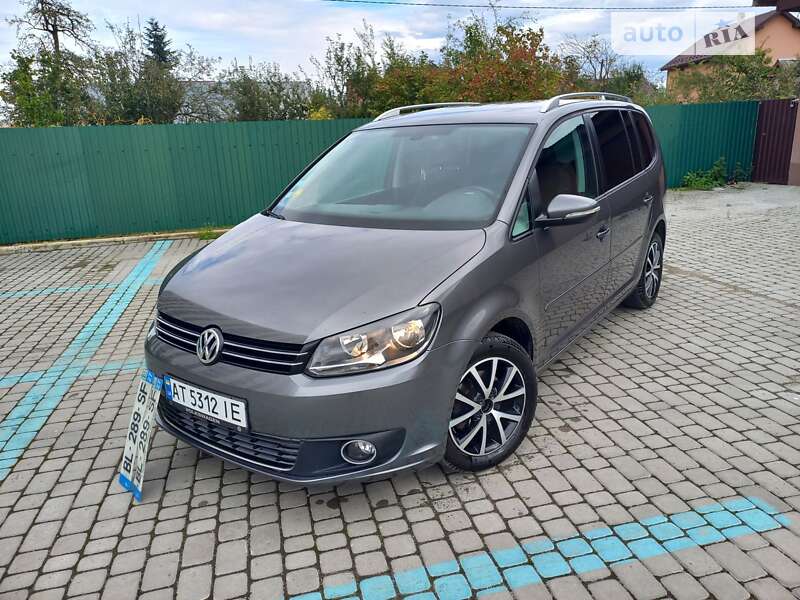 2011 volkswagen touran