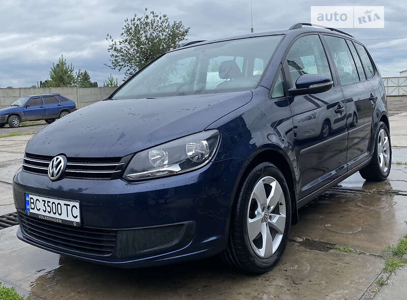 2011 volkswagen touran
