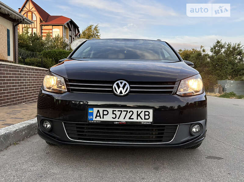 2011 volkswagen touran