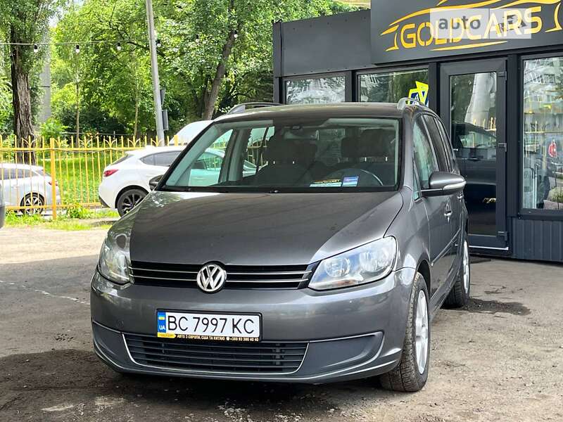 2011 volkswagen touran