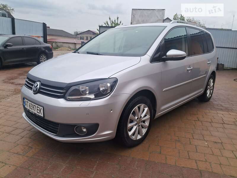 2011 volkswagen touran