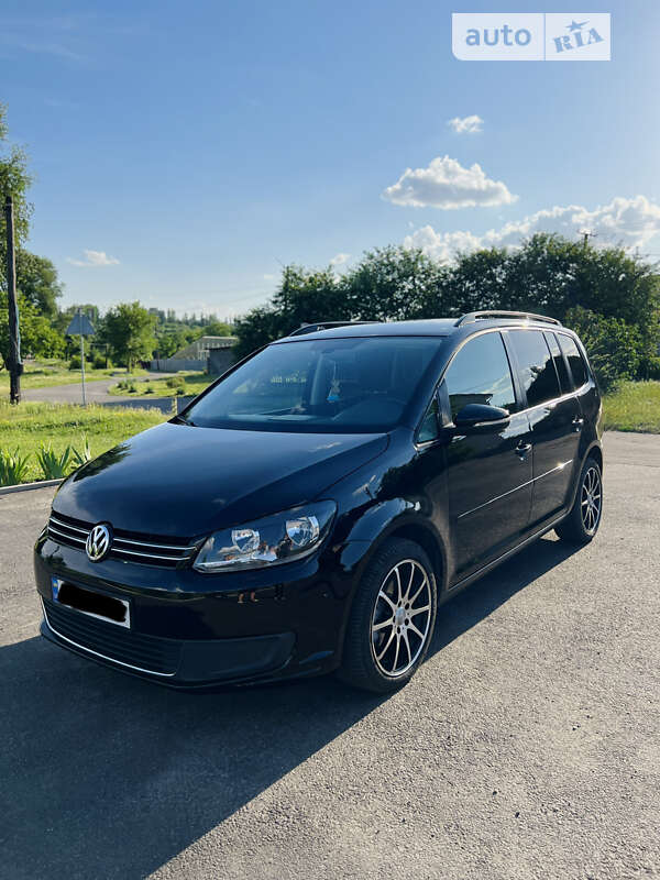 2011 volkswagen touran