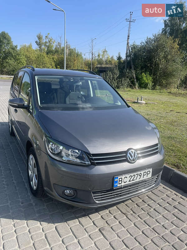 2011 volkswagen touran