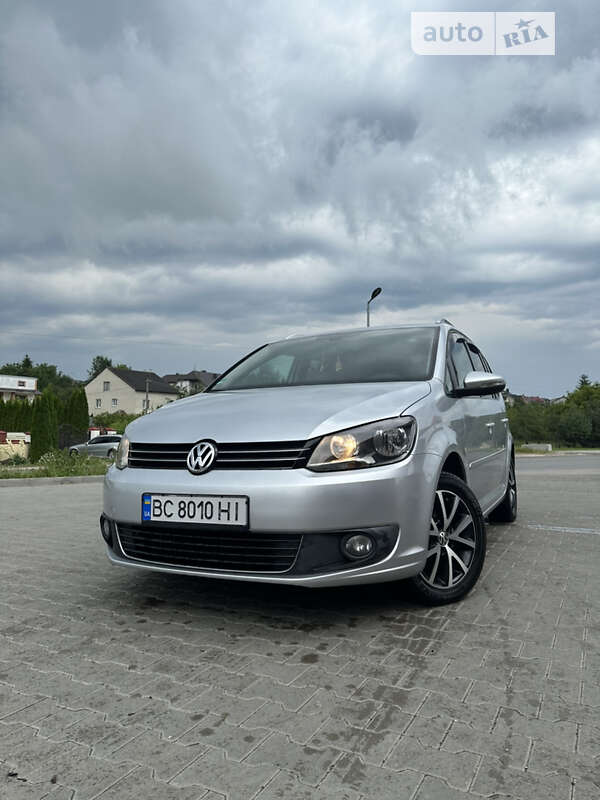 2011 volkswagen touran