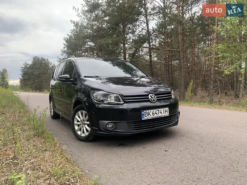 2011 volkswagen touran