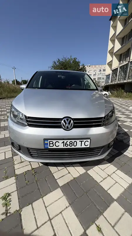 2011 volkswagen touran