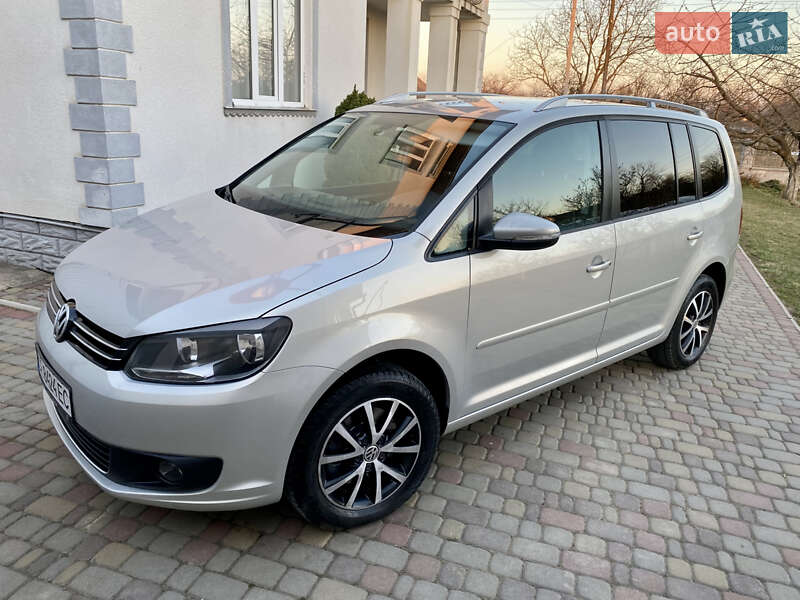 2011 volkswagen touran