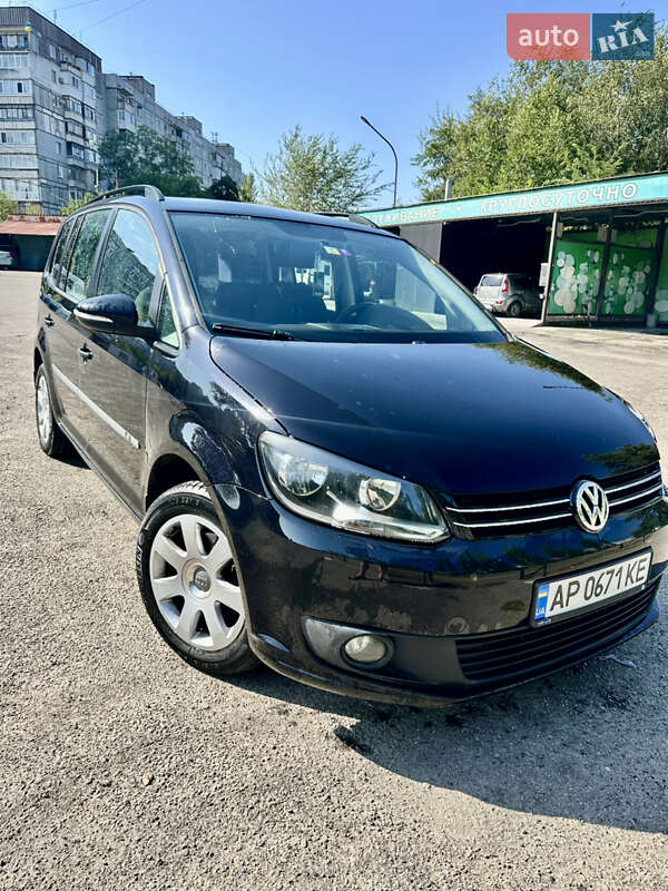 2011 volkswagen touran