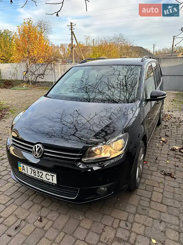 2011 volkswagen touran