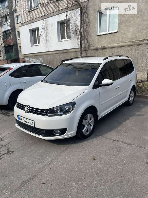2012 volkswagen touran