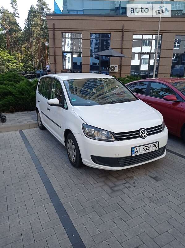 2012 volkswagen touran