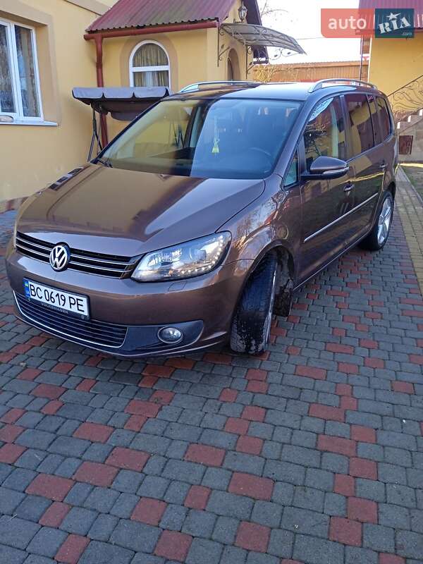 2012 volkswagen touran