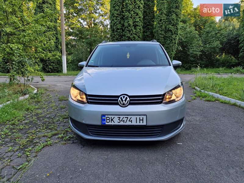 2012 volkswagen touran