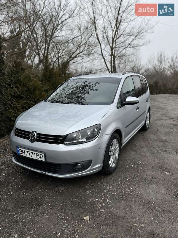 2012 volkswagen touran