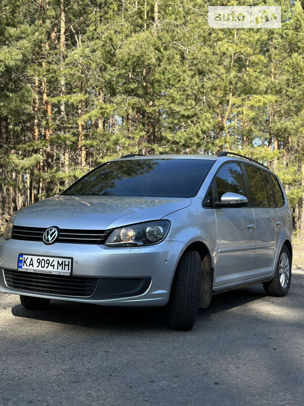 2012 volkswagen touran