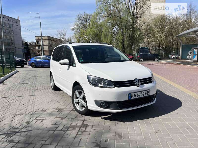 2012 volkswagen touran