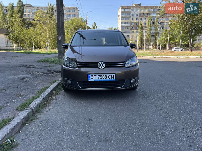 2012 volkswagen touran